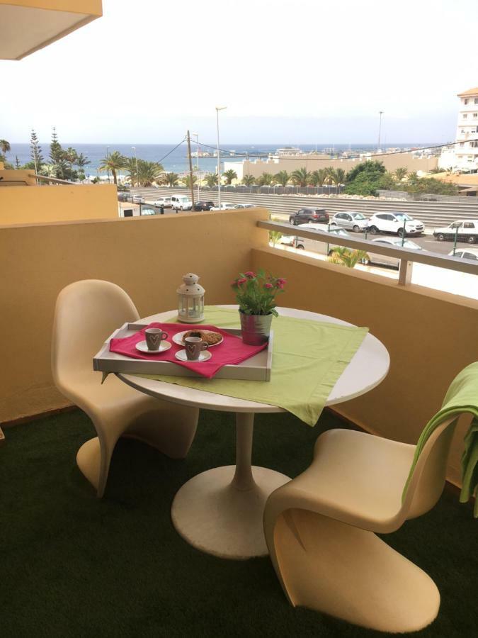 Sea View Apartment Los Cristianos Лос Кристианос Екстериор снимка